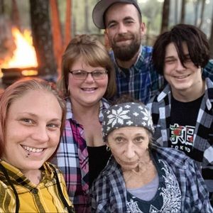 Meet your Posher, Kellie